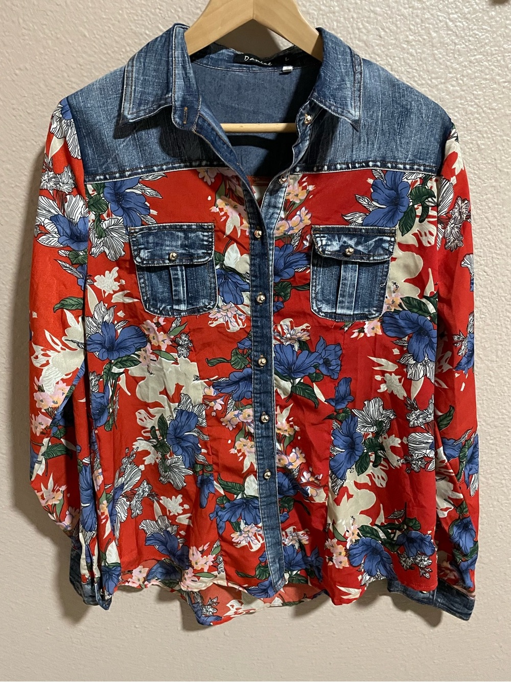 Red Floral Button-Front Shirt with Denim Trim